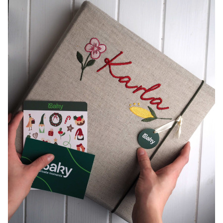 ručná výšivka na plátne fotoalbum