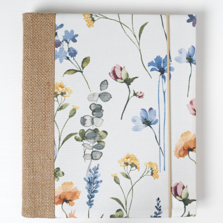 fotoalbum s lúčnymi kvetmi rodinný