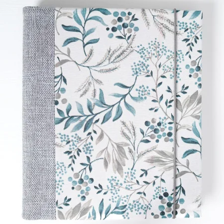 rodinný fotoalbum ušitý z látky v modrej farbe