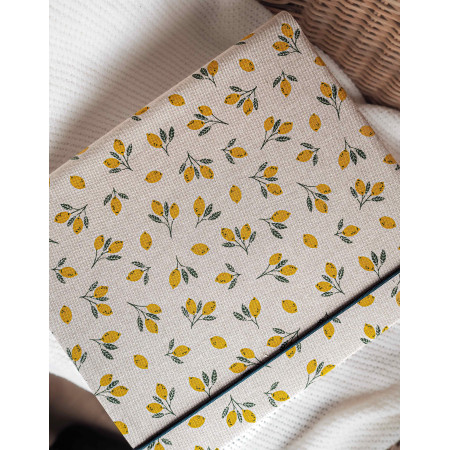 rodinný album s citrónmi